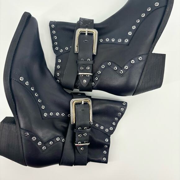 Free People Billy Western Boots Size 8.5 Buckle Studs Pointed Toe Black - Picture 11 of 13